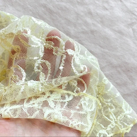 ‼️SOLD‼️ Y2k lace light pastel yellow satin lingerie slip dress fairycore size M - Picture 2 of 5